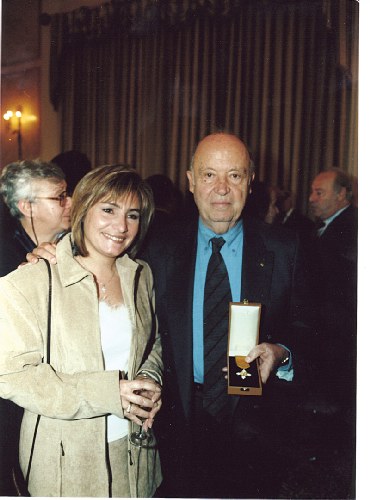 Мимис Плессас и его жена Лукила Каррес. Фото с сайта -  www.womenonly.gr