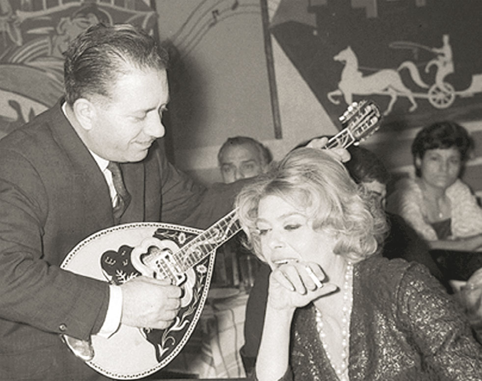 Йоргос Замбетас и Мелина Меркури. Фото с сайта - www.ethnos.gr