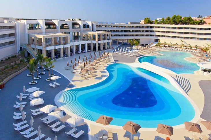 Princess Andriana Resort & Spa  Основной бассейн