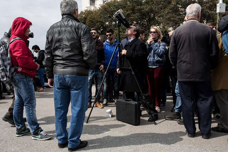 Затмение солнца в Салониках